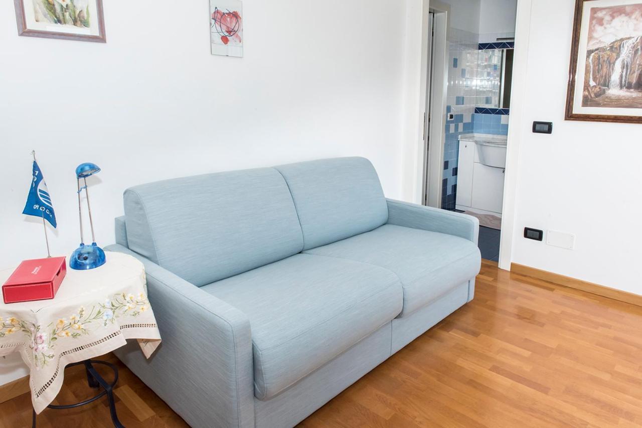 Apartamento S300 - Sirolo, Trilocale Vicino Al Centro Con Vista Mare Exterior foto